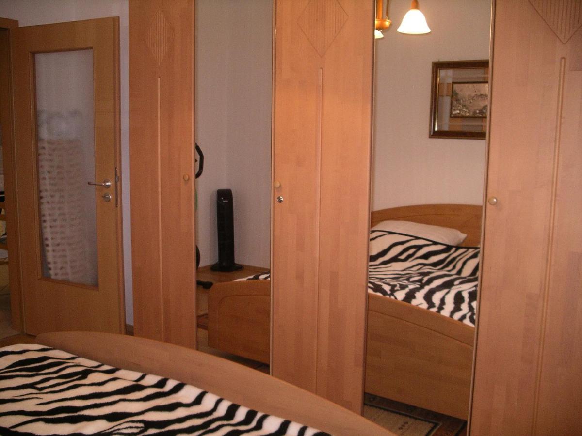 Centrum 2 Apartmanok Hévíz Exteriör bild